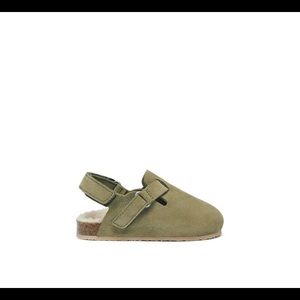 Zara kids suede leather lined clogs